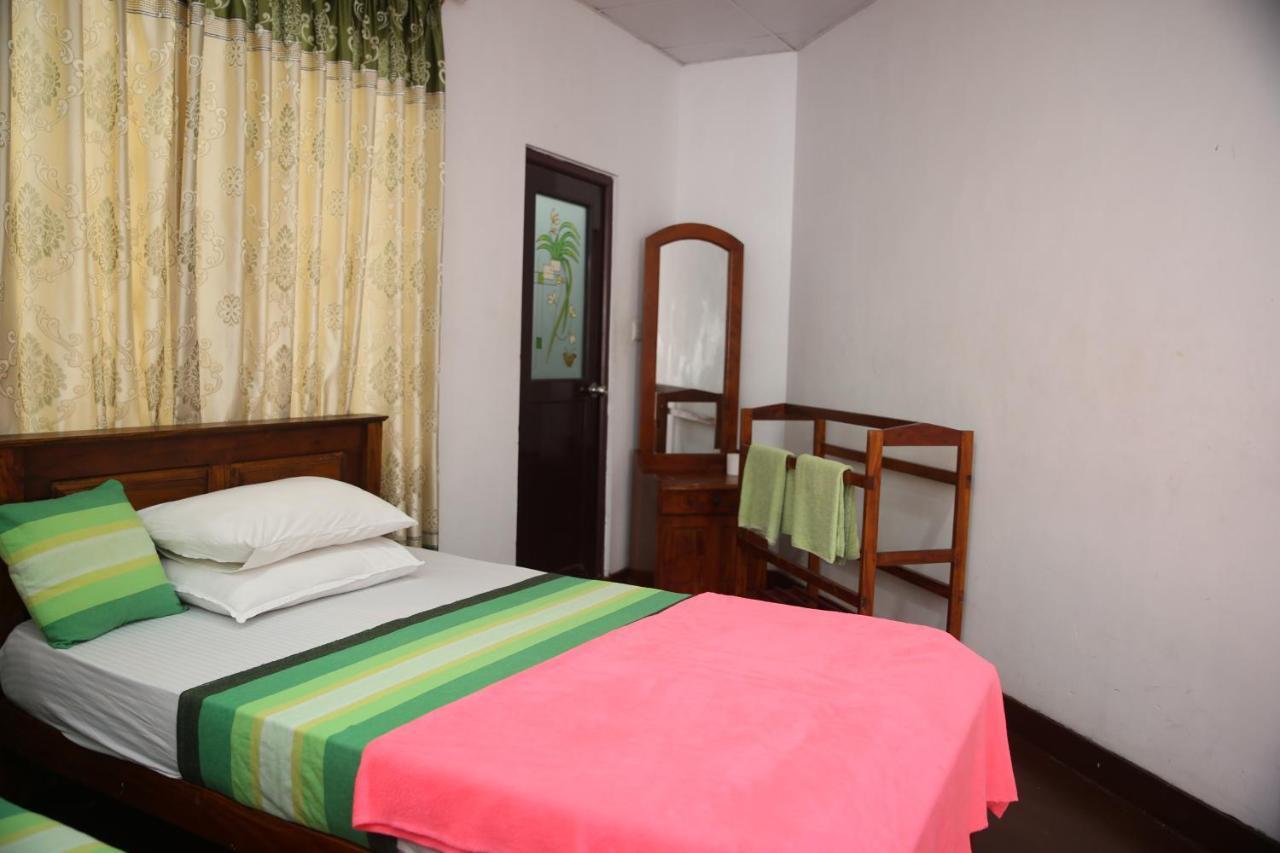 Super Spot Guest House Ella Extérieur photo
